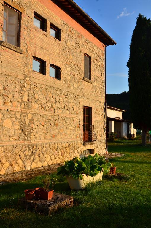 Agriturismo Terre Di Musignano Canino Buitenkant foto